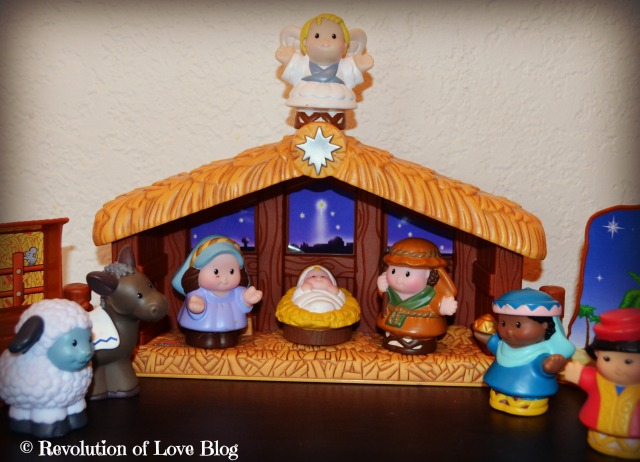 © Revolution of Love Blog - kid_nativity_2