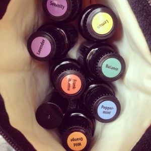 essntial_oils_call_her_happy